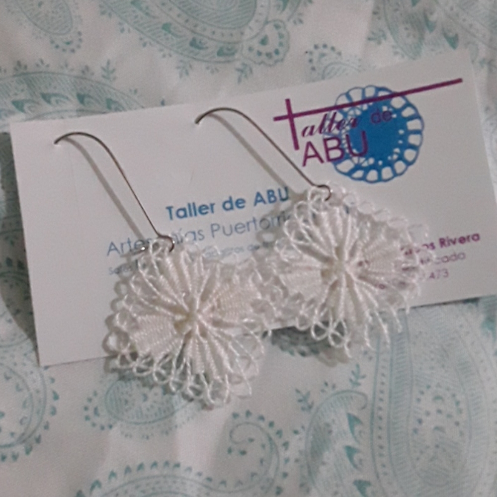 White earrings - handmade by Taller de ABU